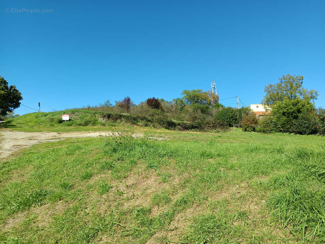 Terrain à PROMPSAT