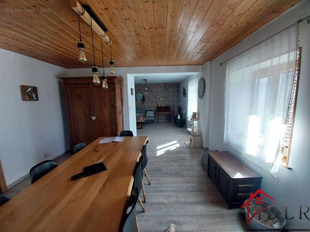 Maison à LA LONGINE