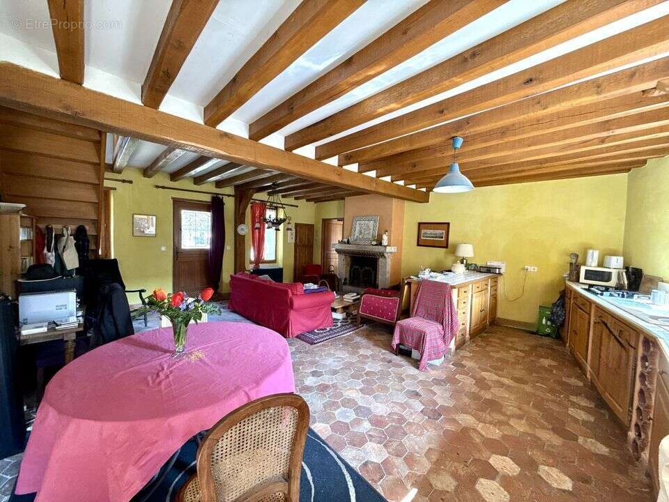 Maison à DONNEMARIE-DONTILLY