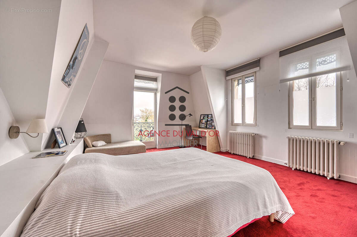 Maison à RUEIL-MALMAISON