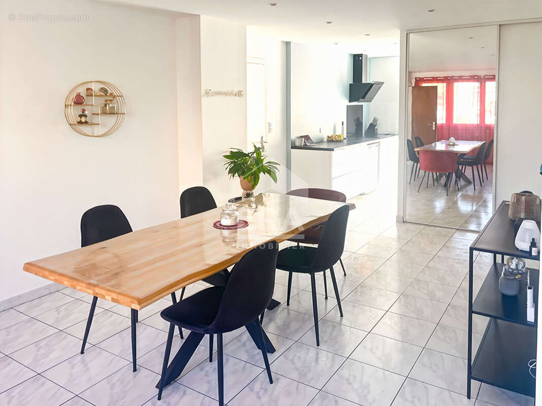 Appartement à LES PENNES-MIRABEAU