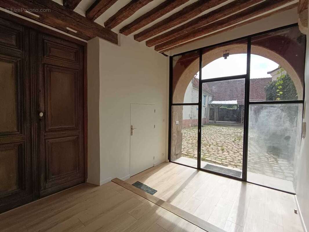 Maison à COULOMMIERS