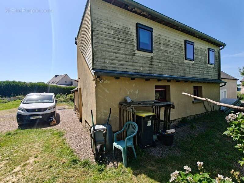 Maison à IRODOUER