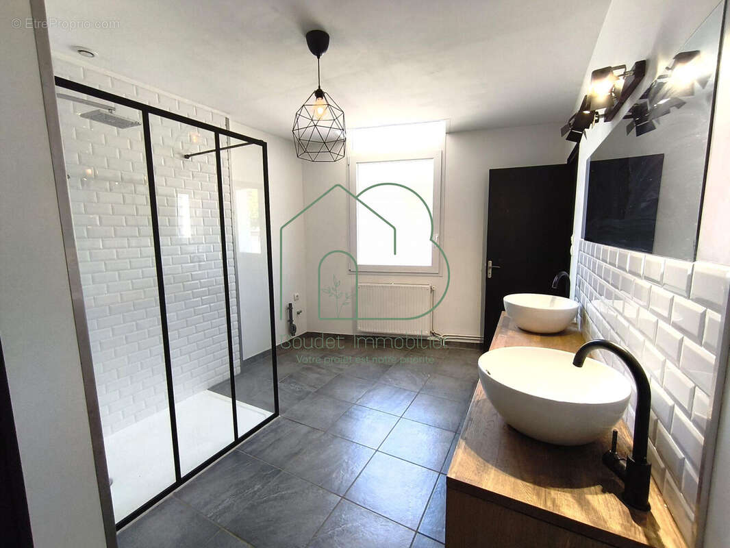 Appartement 180 m² à Aubin  - photo 4