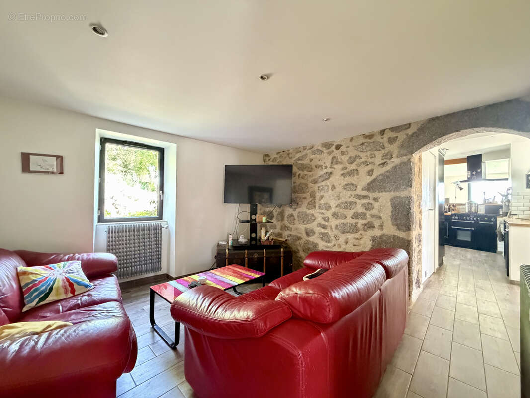 Maison à MAUVES