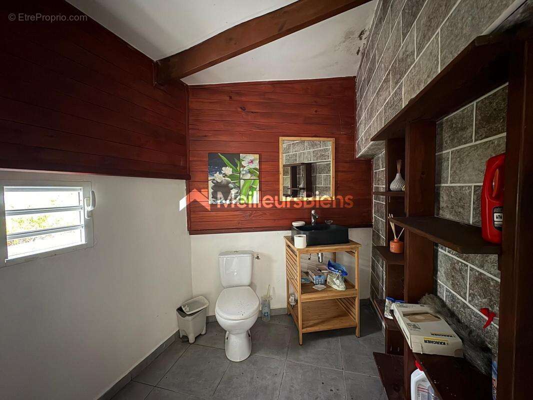 Maison à PETITE-ILE