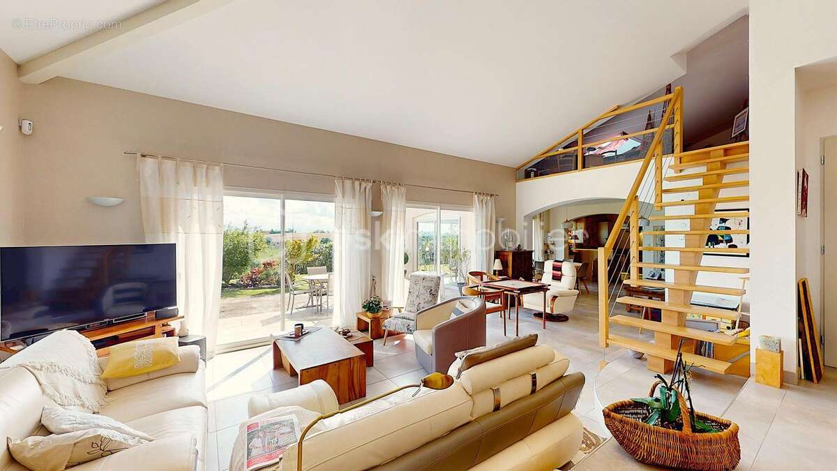 Maison à VILLEFRANCHE-DE-LAURAGAIS