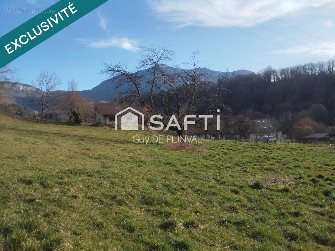 Terrain 800 m² à Saint-Offenge-Dessus  - photo 2