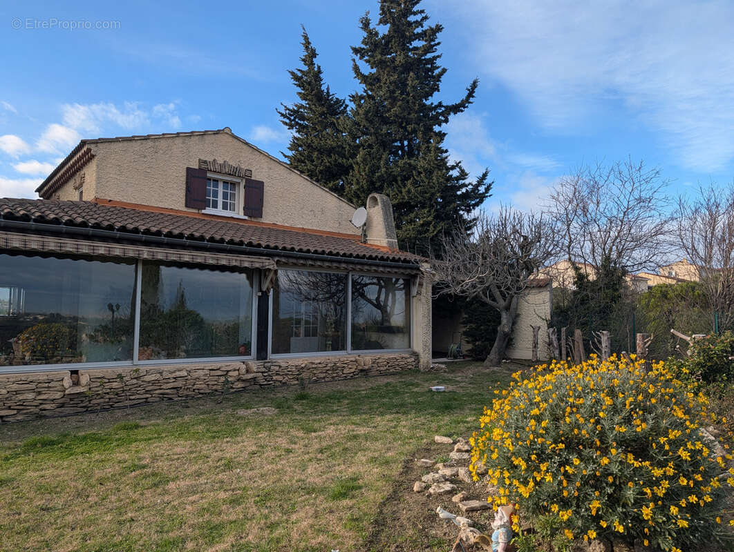 Maison à VEDENE