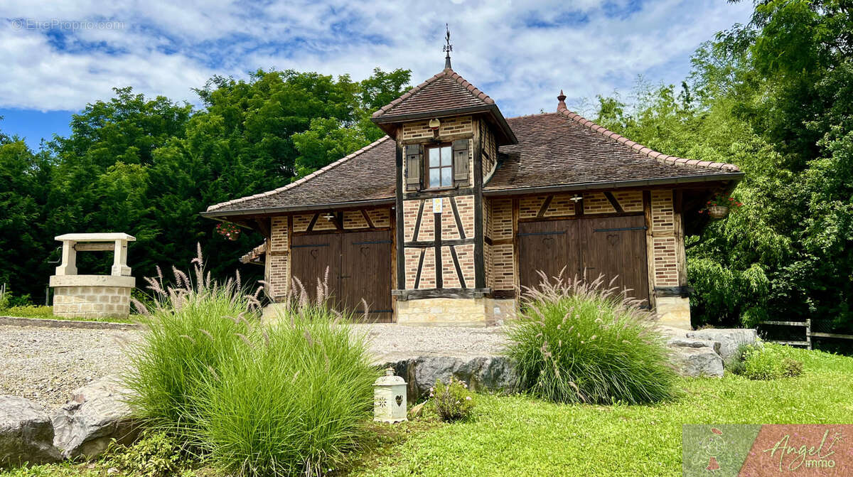 Maison à SAINT-GERMAIN-DU-BOIS