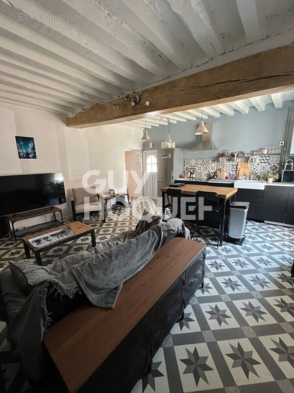 Appartement à COMPIEGNE