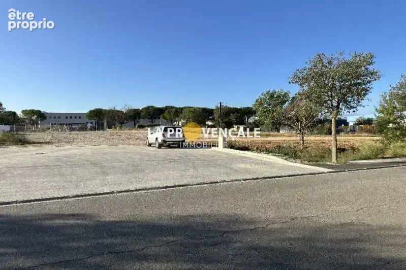 Terrain 2 906 m² à vendre à Rousset (13790) - photo 2
