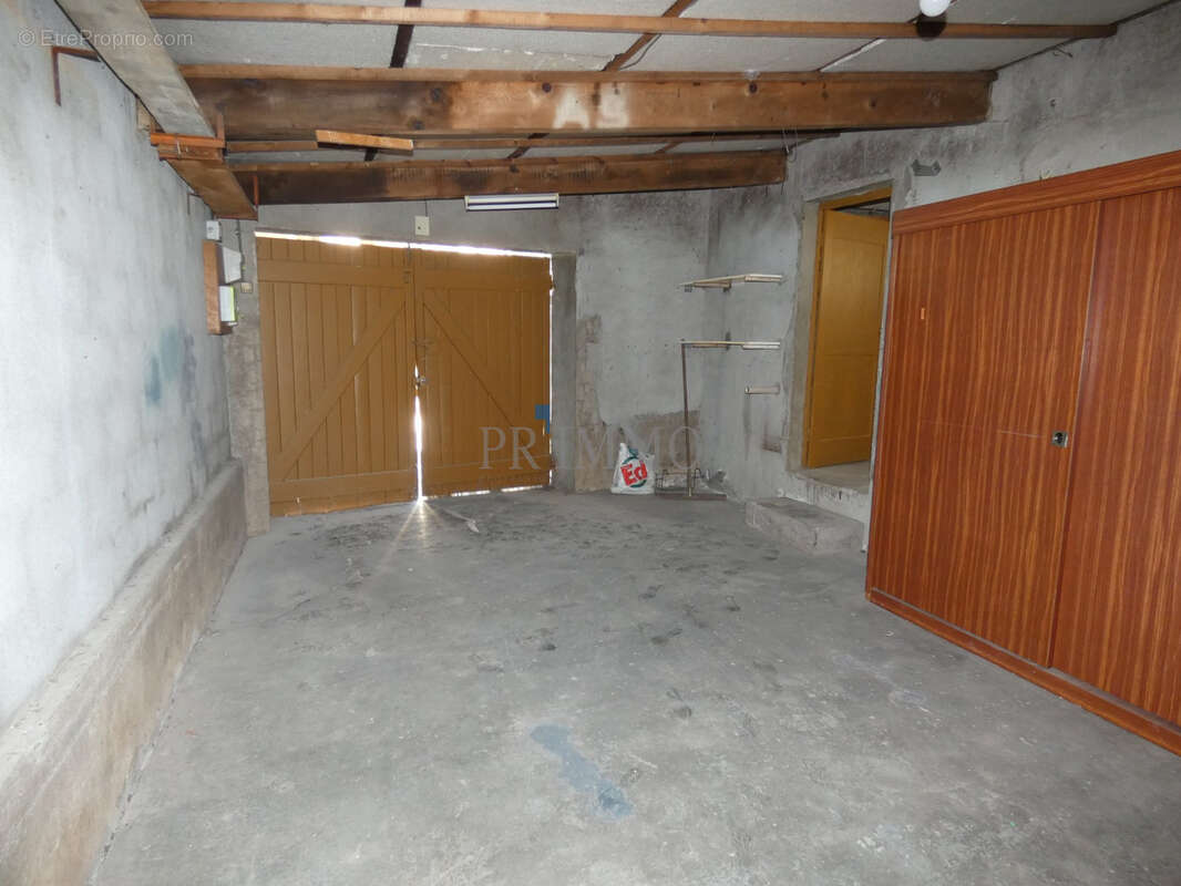 Appartement de plain pied sur 234 m2 de terrain avec garage et cave le thoronet - photo 13