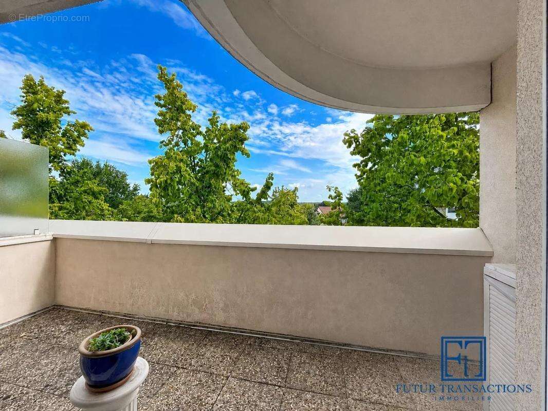 Studio de standing à montigny-le-bretonneux - photo 5