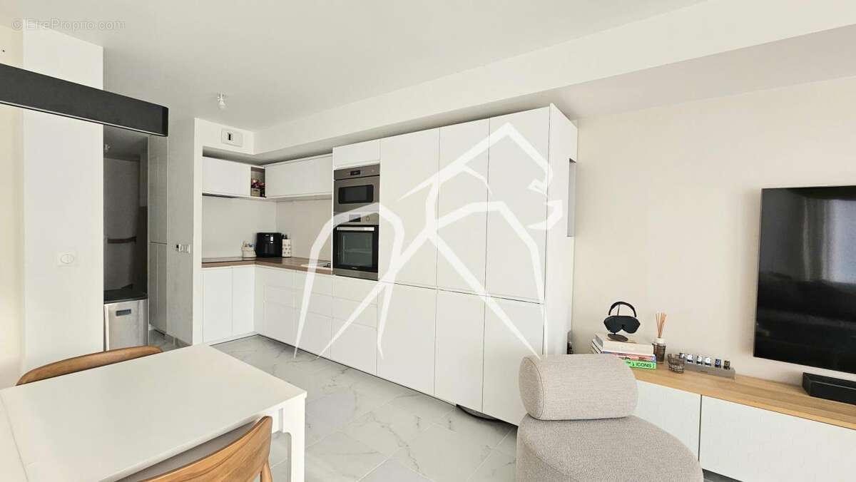 Maison contemporaine de 84 m²  Le Petit-Quevilly (76140) - photo 2