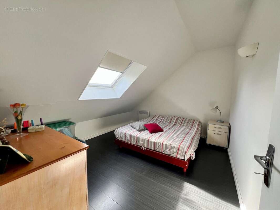 Photo 7 - Maison à VILLERS-COTTERETS