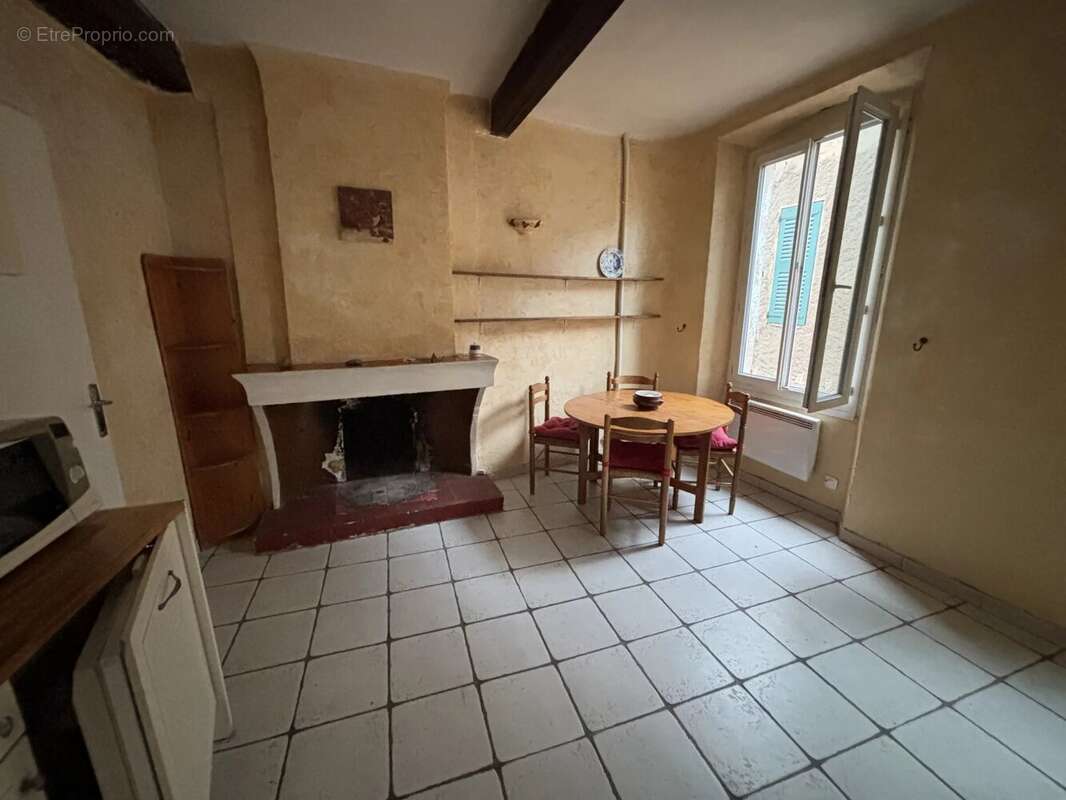 À vendre, joli T2, Figanieres. - photo 9