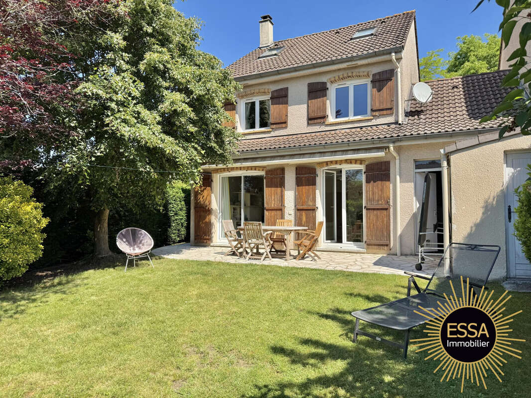 Maison à NOISY-LE-ROI