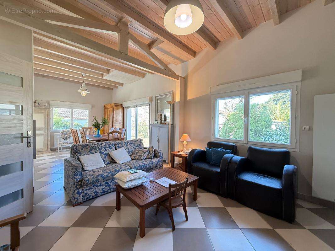 Maison à SAINT-PALAIS-SUR-MER