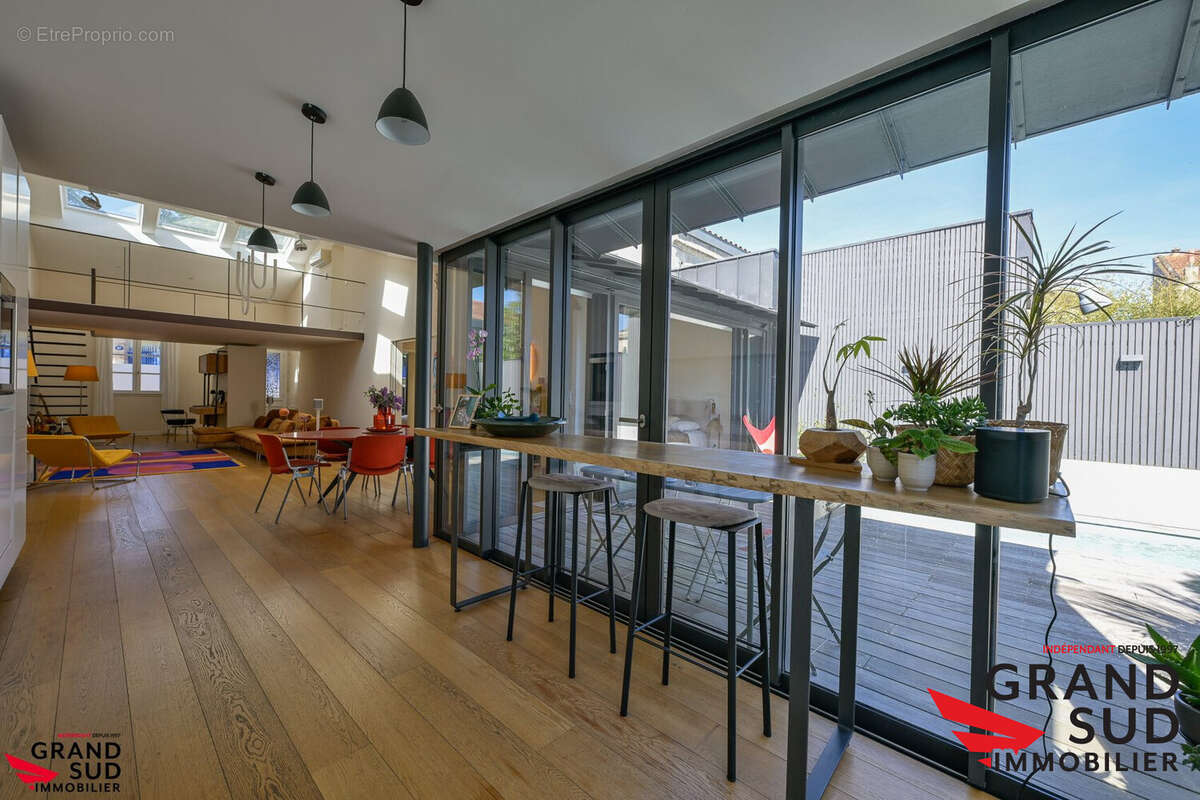 Maison 160 m² à Bordeaux  - photo 3