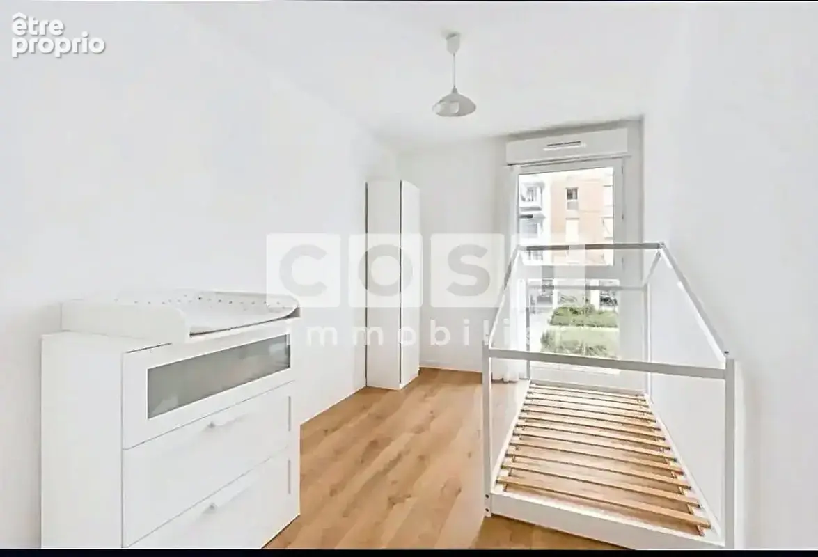 Appartement 3 pièces 62 m² à vendre à Asnieres-Sur-Seine (92600) - photo 4