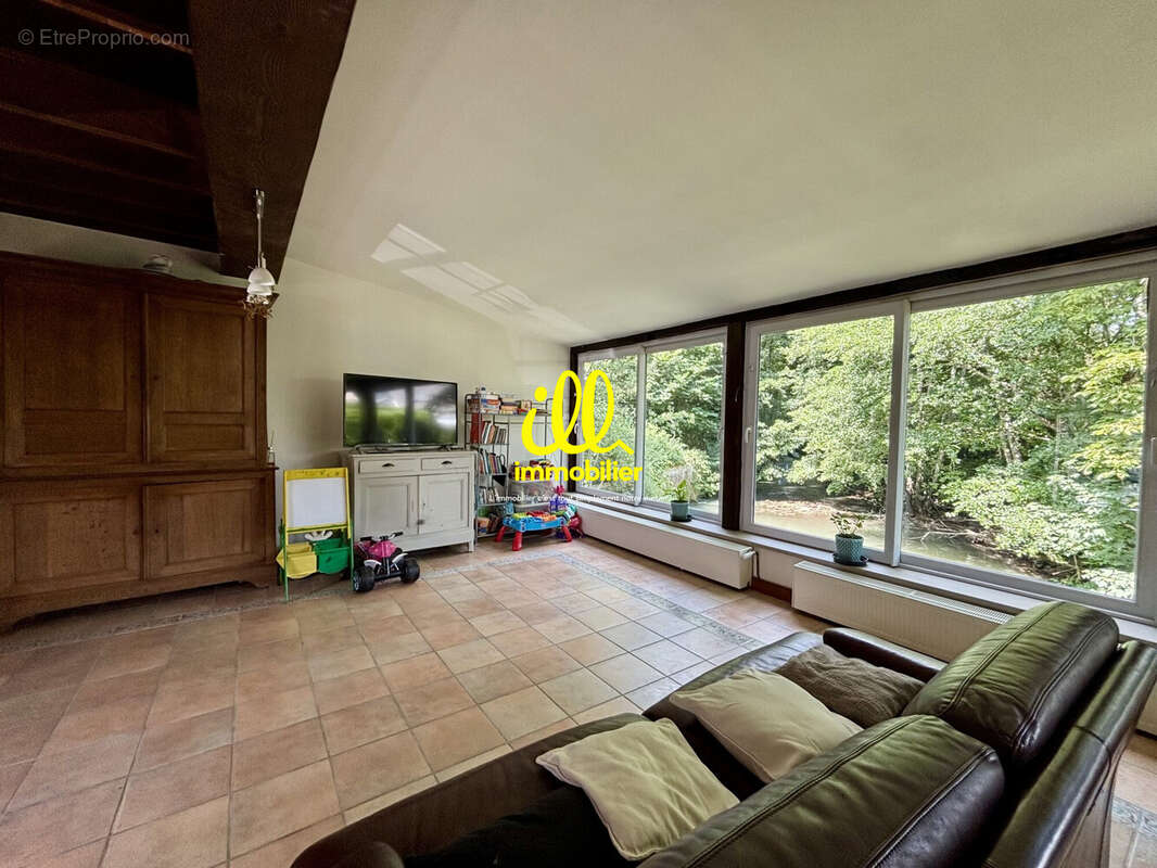 Maison 189 m² à La Francheville  - photo 5