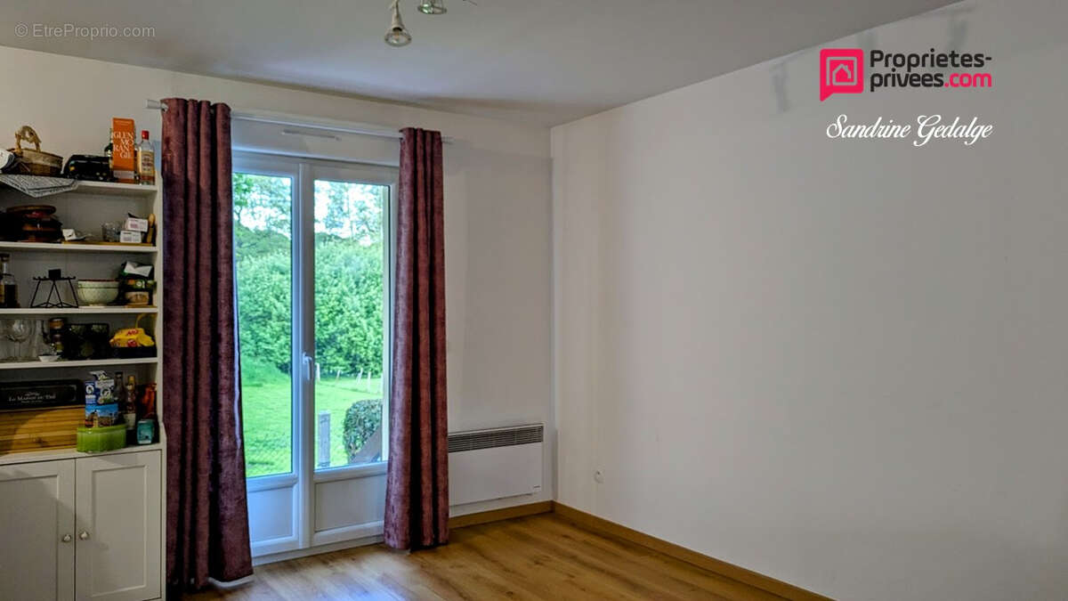 Maison à ONS-EN-BRAY