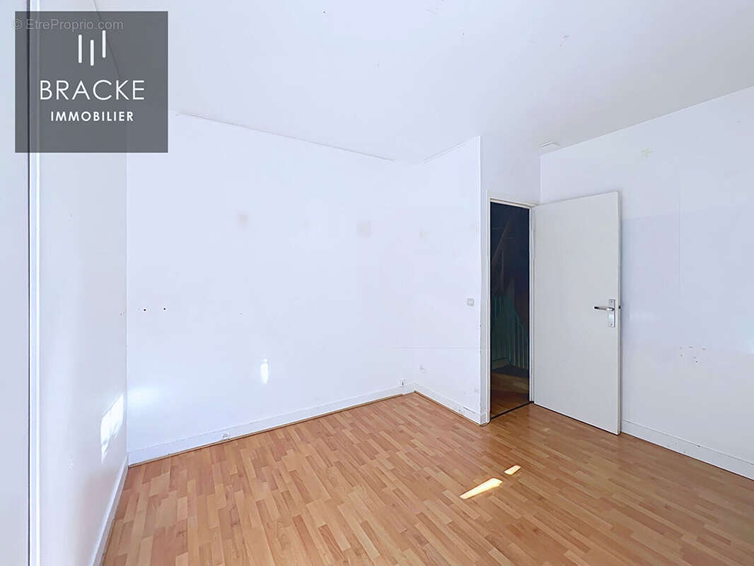 Maison Courbevoie 4 Pièces Terrasse - 93.69m2 utiles - photo 11
