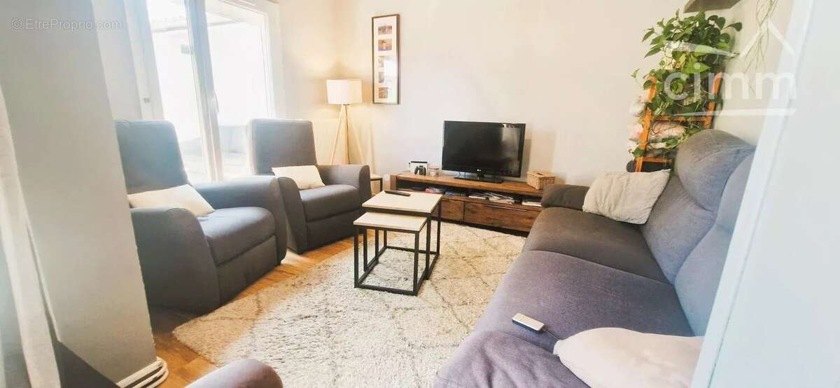 À SAISIR – Belle maison familiale de 127,18 m² sur les hauteurs de La Tour-du-Pin - photo 7