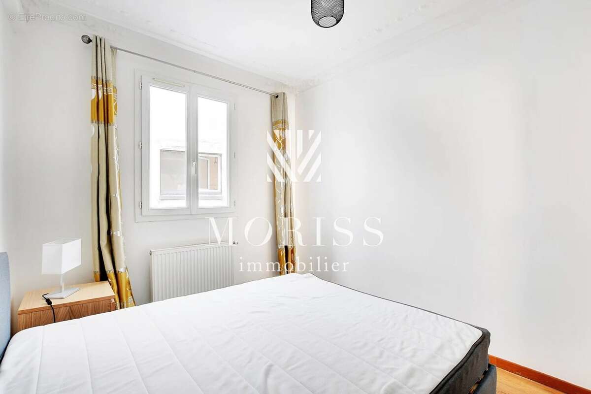 Appartement à PARIS-9E