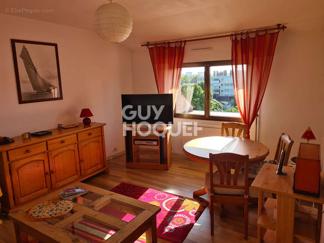 Appartement à NEUILLY-PLAISANCE