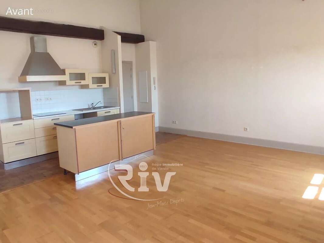 Appartement à CHONAS-L'AMBALLAN