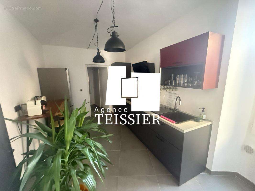 Appartement à LES VANS