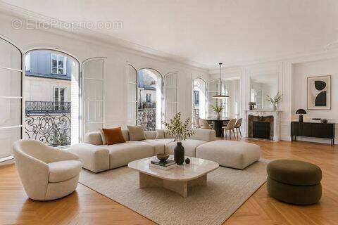 Appartement à PARIS-6E