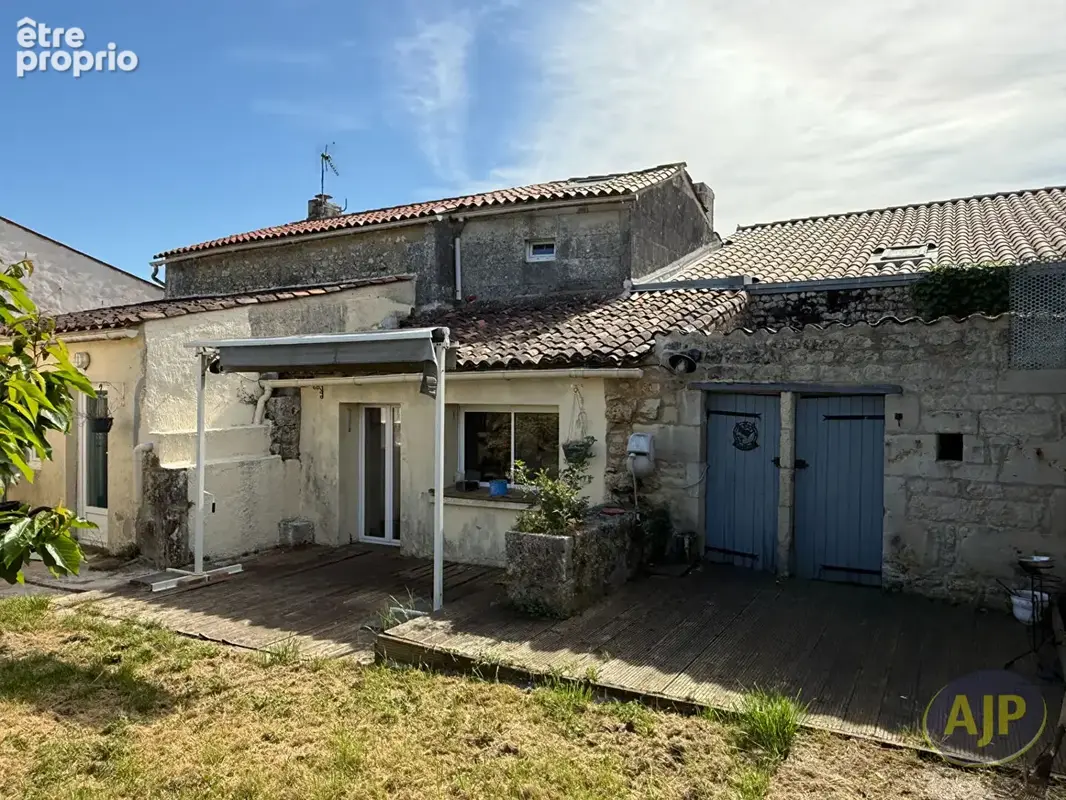 Maison Plassay 5 pièce(s) 130 m2 - photo 2