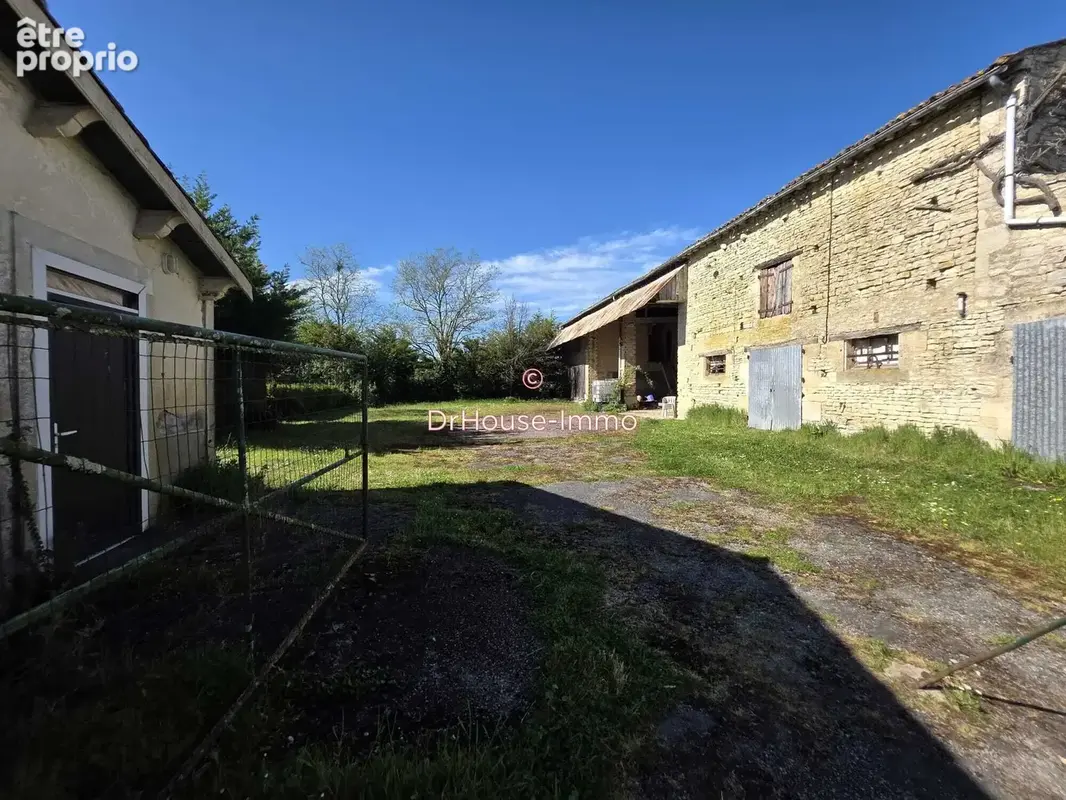 Maison 6 pièces 137 m² à vendre à La Greve-Sur-Mignon (17170) - photo 10
