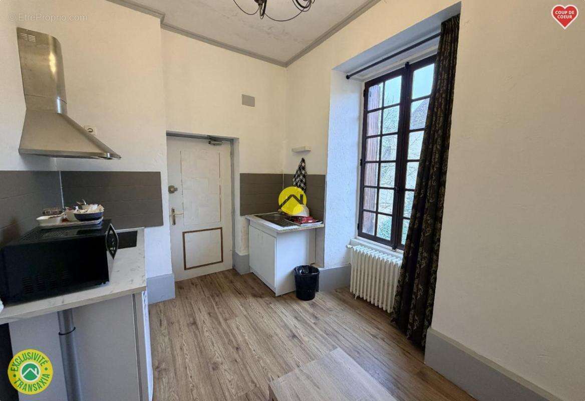 Maison à SAINT-AMAND-MONTROND