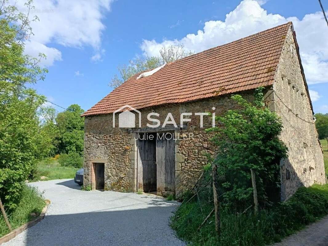 Photo 4 - Maison à BUSSIERE-DUNOISE