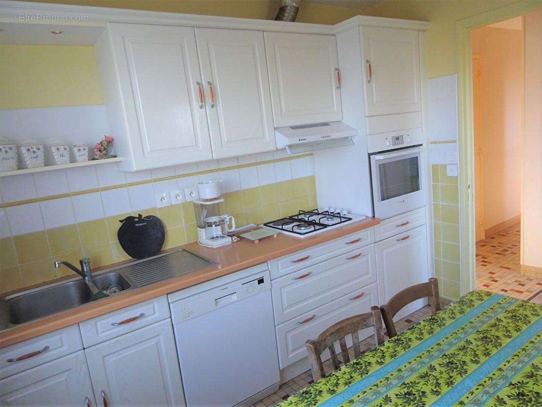 Maison à MEZIDON-CANON