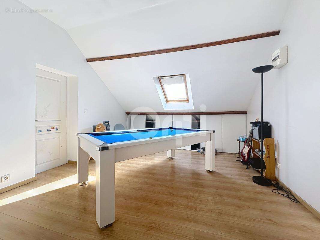 Maison à CHOISY-AU-BAC