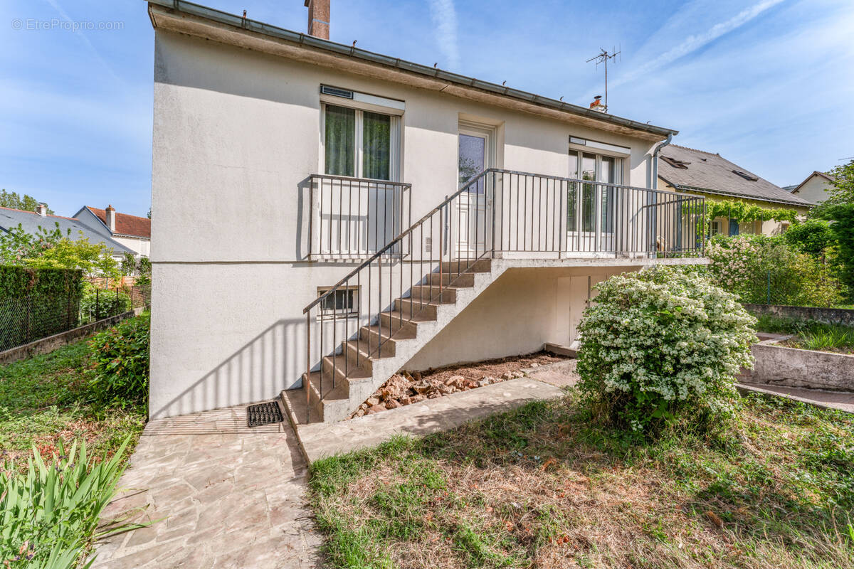 Maison à JOUE-LES-TOURS