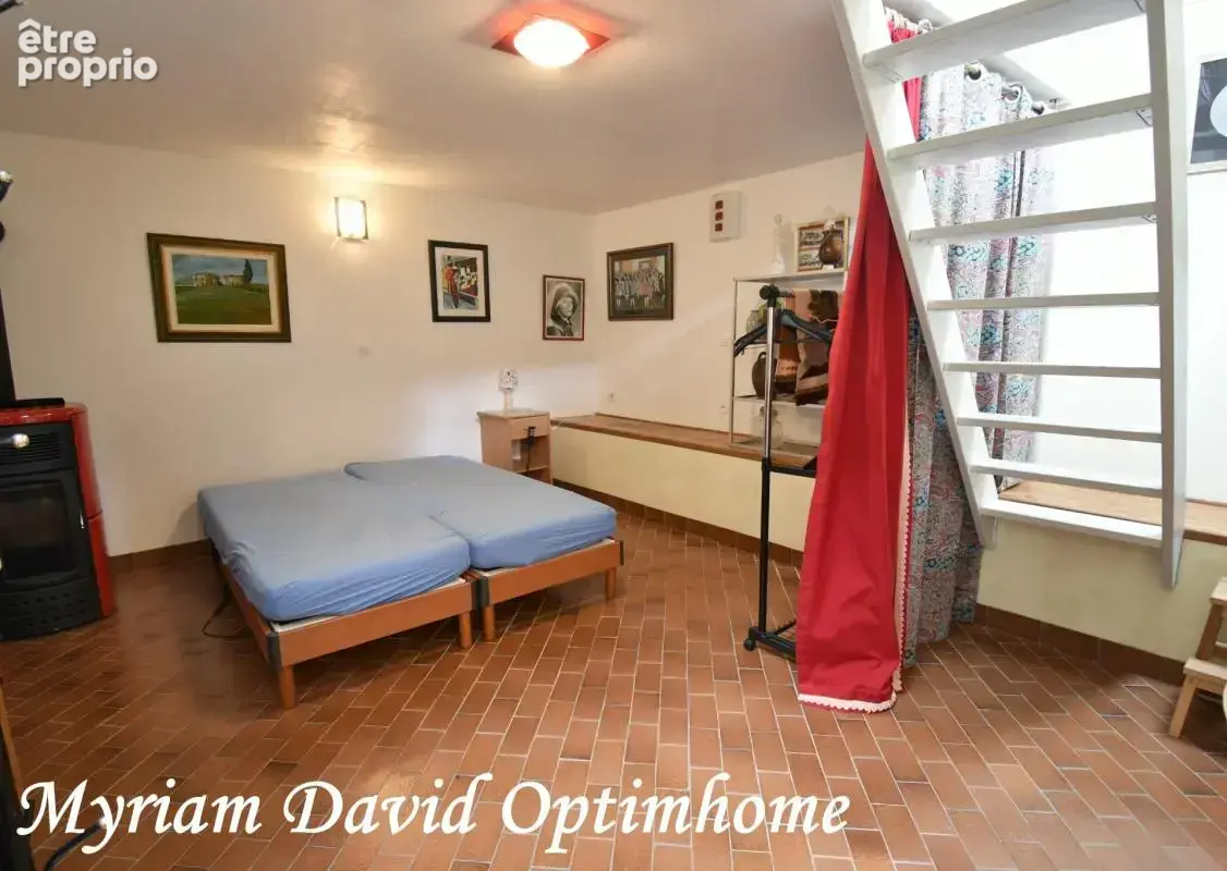 Maison longère 128 m² avec dépendance 75 m² et terrain 2,5 ha Glomel - photo 18