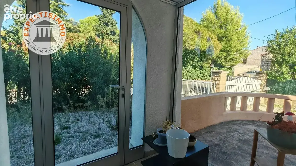 Rognac centre Maison T4 92m² sur 370m² de terrain - photo 2