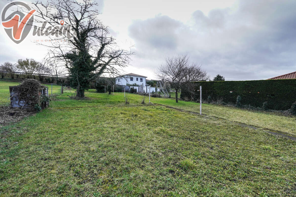 Maison à PONT-DU-CHATEAU