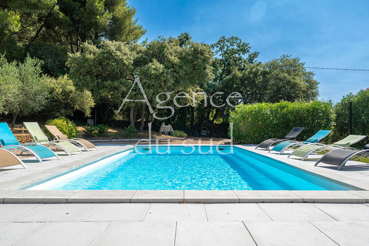 Maison à LA CADIERE-D'AZUR