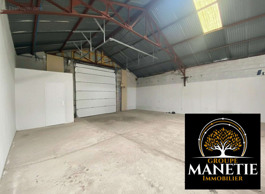 Commerce 263 m² à Dainville  - photo 7