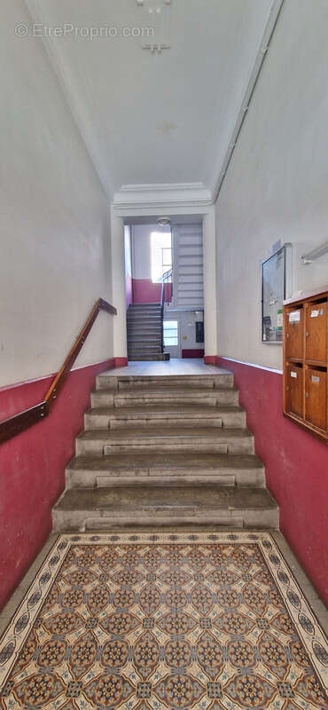 Grenoble Foch   Aigle : T4 traversant de 77 m2 avec cave et galetas - photo 16