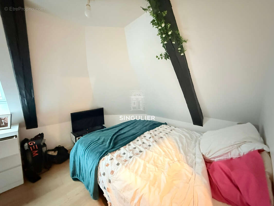 Appartement à COUTICHES