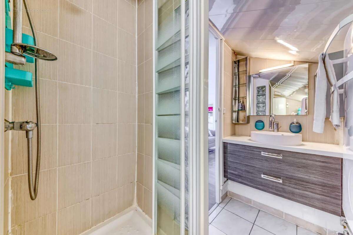 Appartement à LYON-7E