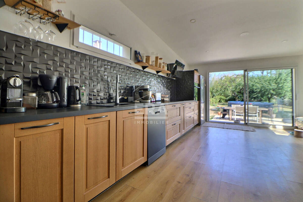 Maison 110m² à saint-leu-la-forêt - photo 4